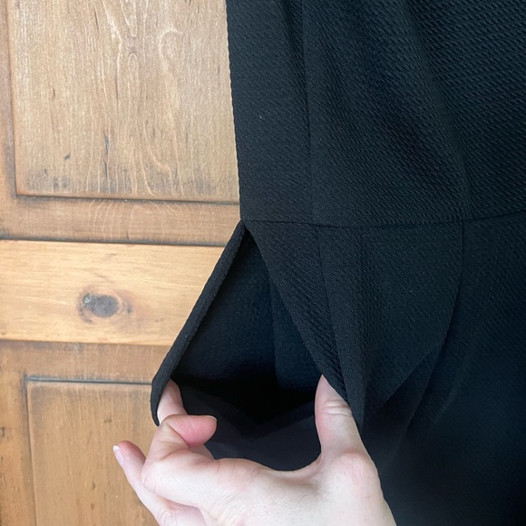 TAHARI Jumpsuit Dressy Formal Size 6 Wide Leg Black Sleeveless Crew Neck Pockets - Picture 8 of 9